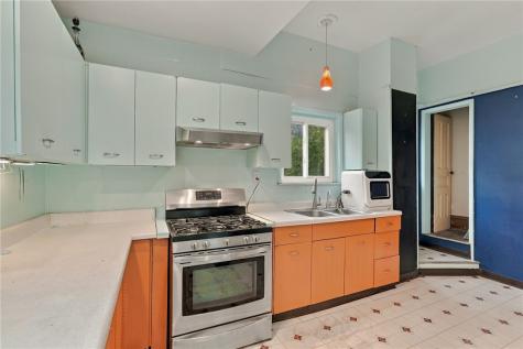 306 E 11th Avenue Homestead PA 15120