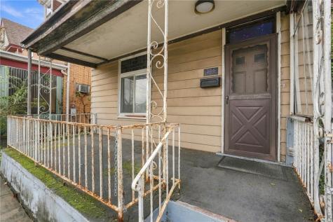 306 E 11th Avenue Homestead PA 15120
