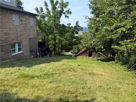 1615 New York Avenue Port Vue PA 15133