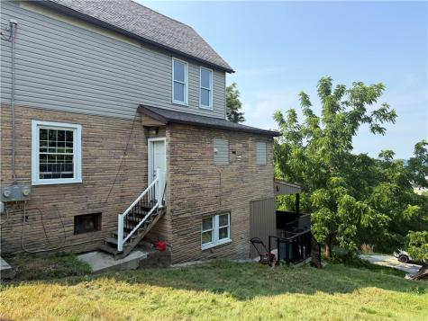 1615 New York Avenue Port Vue PA 15133