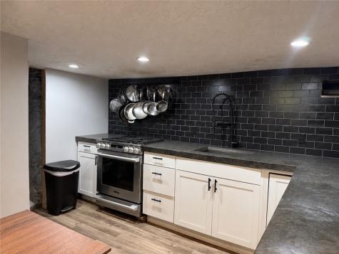 1615 New York Avenue Port Vue PA 15133