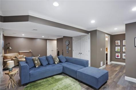 119 Commodore Drive North Fayette PA 15057