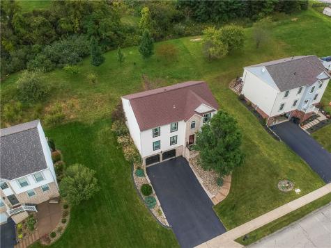 119 Commodore Drive North Fayette PA 15057