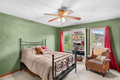 925 Walnut Street Springdale Boro PA 15144