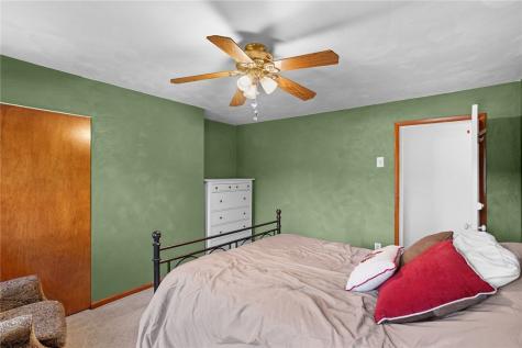 925 Walnut Street Springdale Boro PA 15144