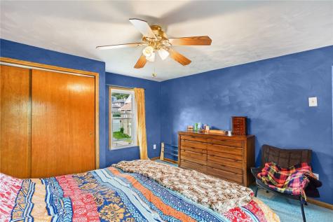 925 Walnut Street Springdale Boro PA 15144