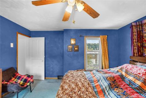 925 Walnut Street Springdale Boro PA 15144