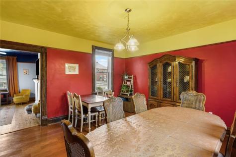 925 Walnut Street Springdale Boro PA 15144