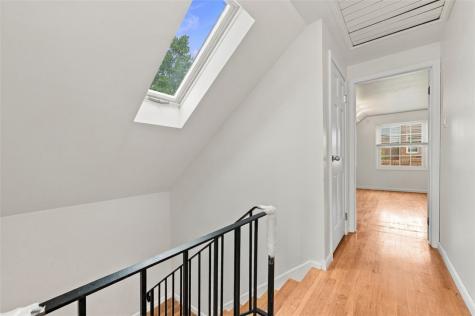 2438 Rolling Farms Road Shaler PA 15116