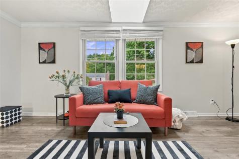 2438 Rolling Farms Road Shaler PA 15116
