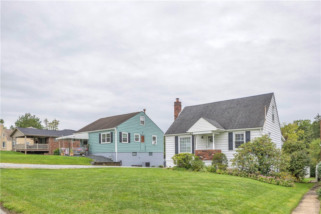 1824 Highland Avenue Irwin PA 15642
