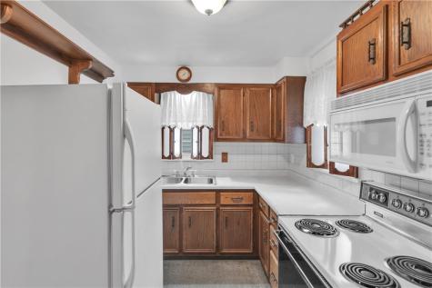 1824 Highland Avenue Irwin PA 15642