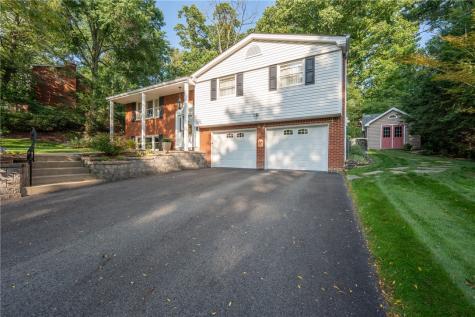 3465 Burnett Drive Murrysville PA 15668