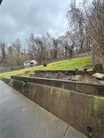 212 Fairview Avenue Chalfant Boro PA 15112