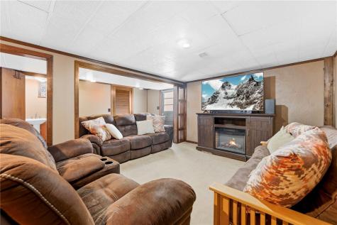 101 Emery Road Centerville PA 15333