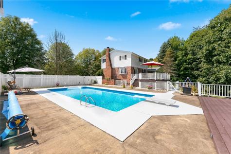 101 Emery Road Centerville PA 15333