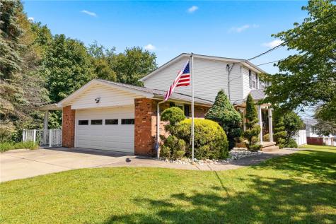 101 Emery Road Centerville PA 15333