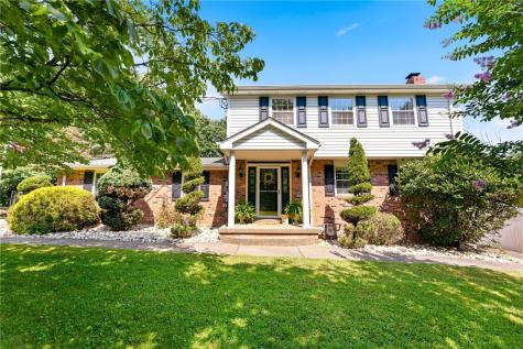 101 Emery Road Centerville PA 15333