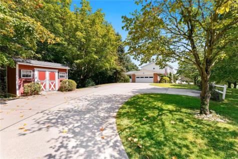 101 Emery Road Centerville PA 15333
