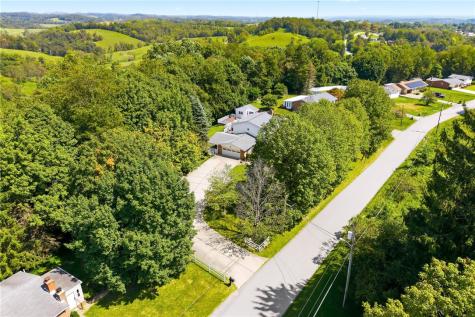 101 Emery Road Centerville PA 15333