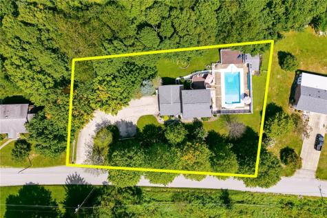 101 Emery Road Centerville PA 15333