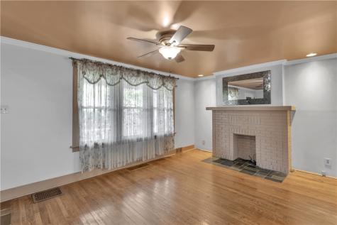 1112 Pemberton Street Brighton Heights PA 15212