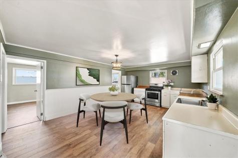 590 Jefferson Street Rochester PA 15074