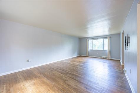118 Washington Forest Hills Boro PA 15221