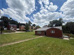 334 Caperton Street Bon Air PA 15210