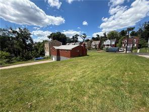 334 Caperton Street Bon Air PA 15210