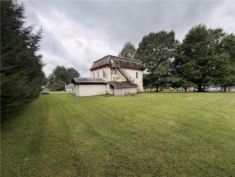 1820 State Route 56 Kiskiminetas Township PA 15686