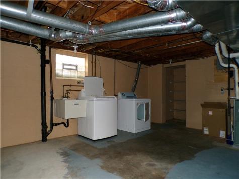 1560 Duncan Drive Franklin Park PA 15237