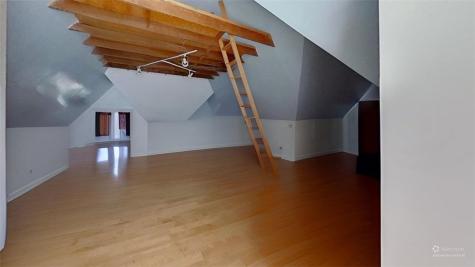 5546 Hays Street East Liberty PA 15206