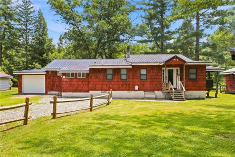 723 Barron Lane Saltlick Township PA 15622