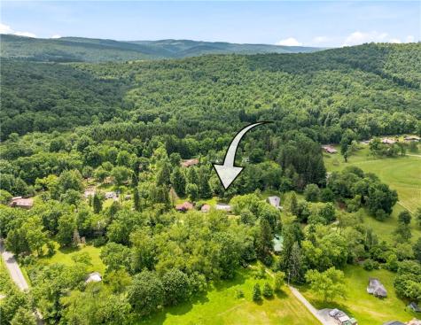 723 Barron Lane Saltlick Township PA 15622