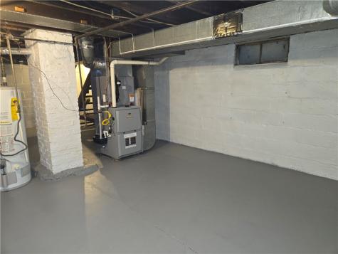807 Wood Street Centerville PA 15358