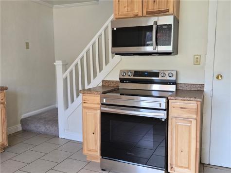 807 Wood Street Centerville PA 15358