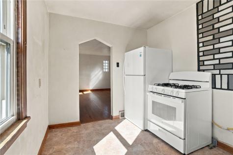 428 Grandview Avenue West Mifflin PA 15122