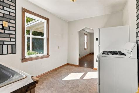 428 Grandview Avenue West Mifflin PA 15122