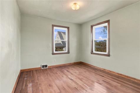 428 Grandview Avenue West Mifflin PA 15122