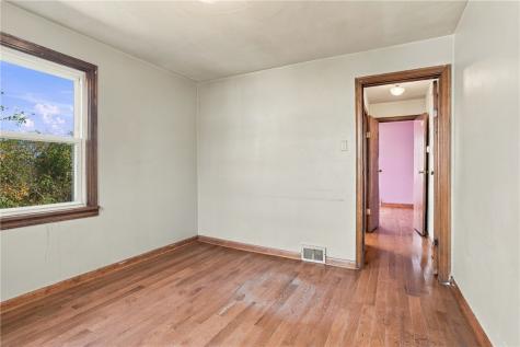 428 Grandview Avenue West Mifflin PA 15122