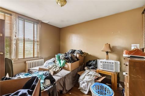 418 Charles Street Turtle Creek PA 15145