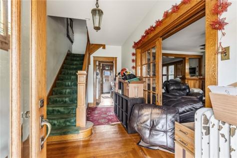 418 Charles Street Turtle Creek PA 15145