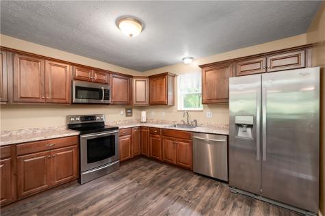 120 Mcginley Road Oakland Township PA 16025