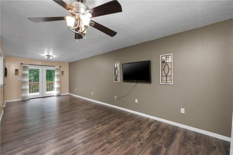 120 Mcginley Road Oakland Township PA 16025