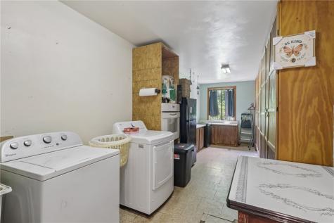 108 Butch Circle Mahoning Township PA 16116