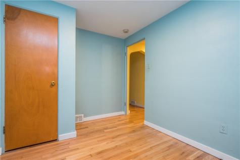 1346 Kinmount Banksville/westwood PA 15205