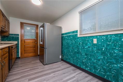 1346 Kinmount Banksville/westwood PA 15205