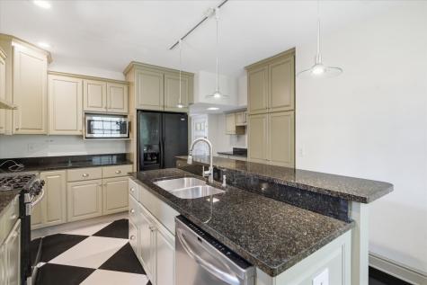 4342 Centre Avenue Oakland PA 15213