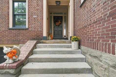4342 Centre Avenue Oakland PA 15213